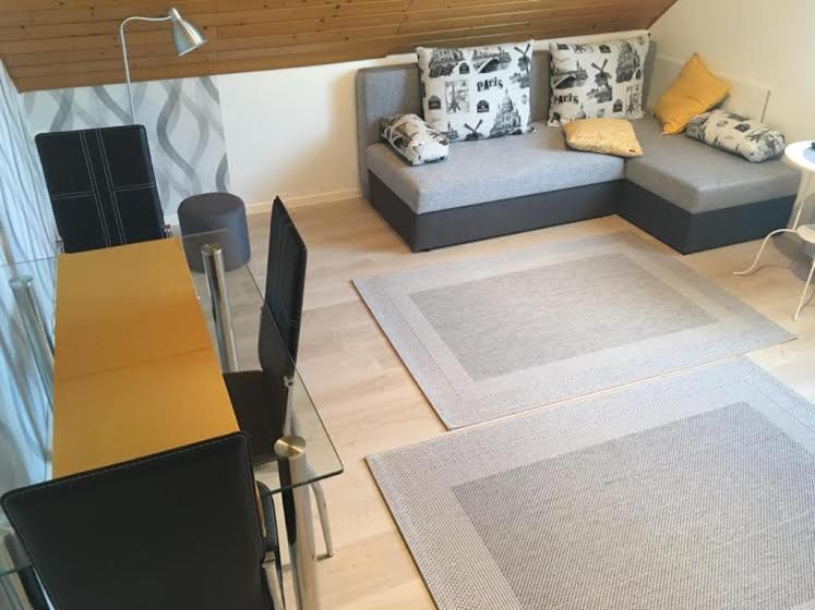 Lavender Apartment เฮวิซ ภายนอก รูปภาพ